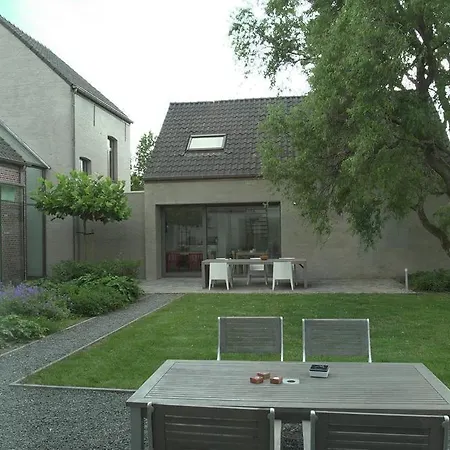 Tartine Bed & Breakfast