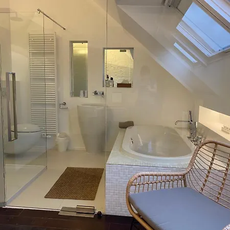 Tartine Bed & Breakfast 4*